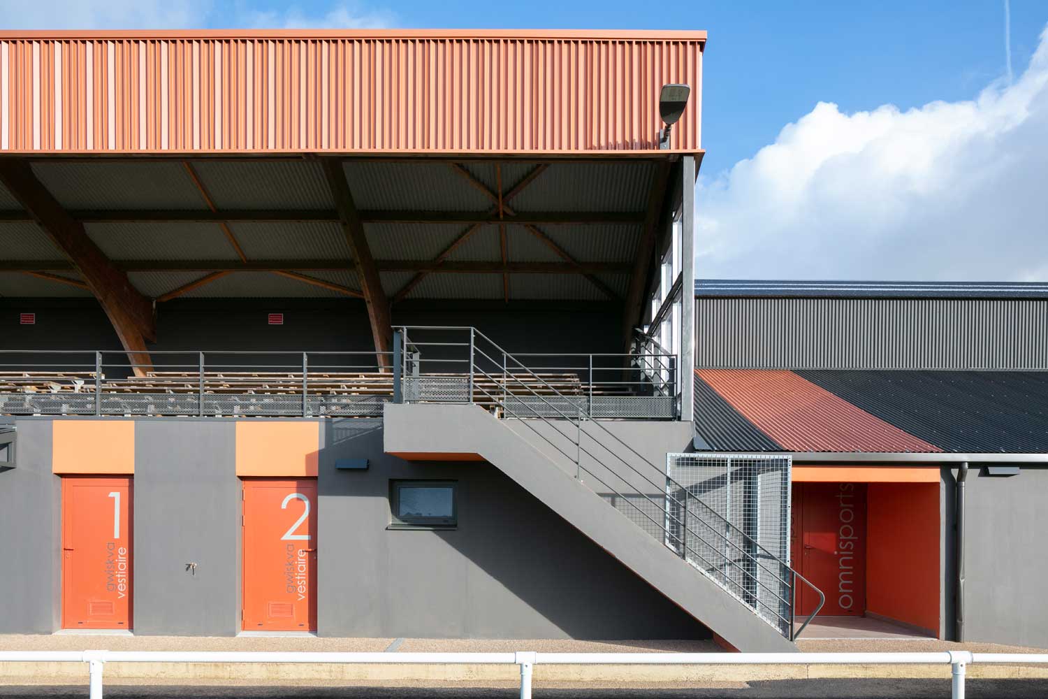 Salle omnisport Plonevez Porzay 12